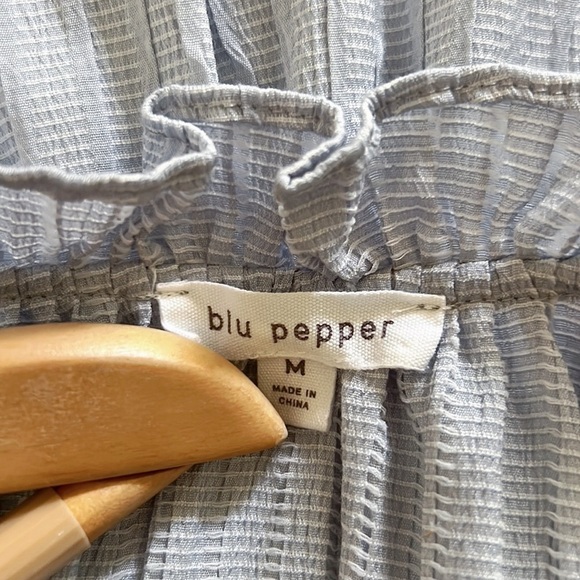 NWOT Blue Pepper Peasant Top Puff Sleeves - Picture 9 of 11